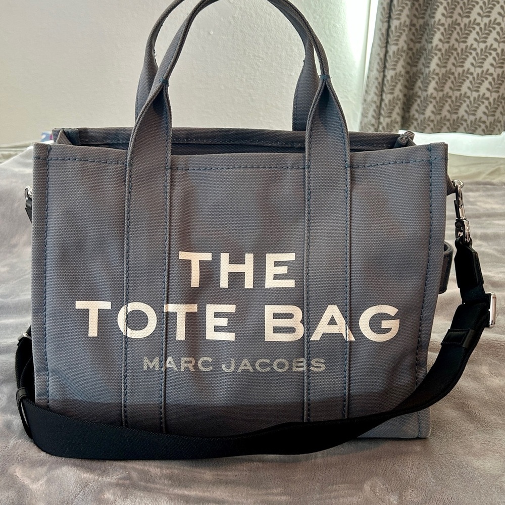 Marc Jacobs The Tote Bag Blue Shadow Medium Canvas